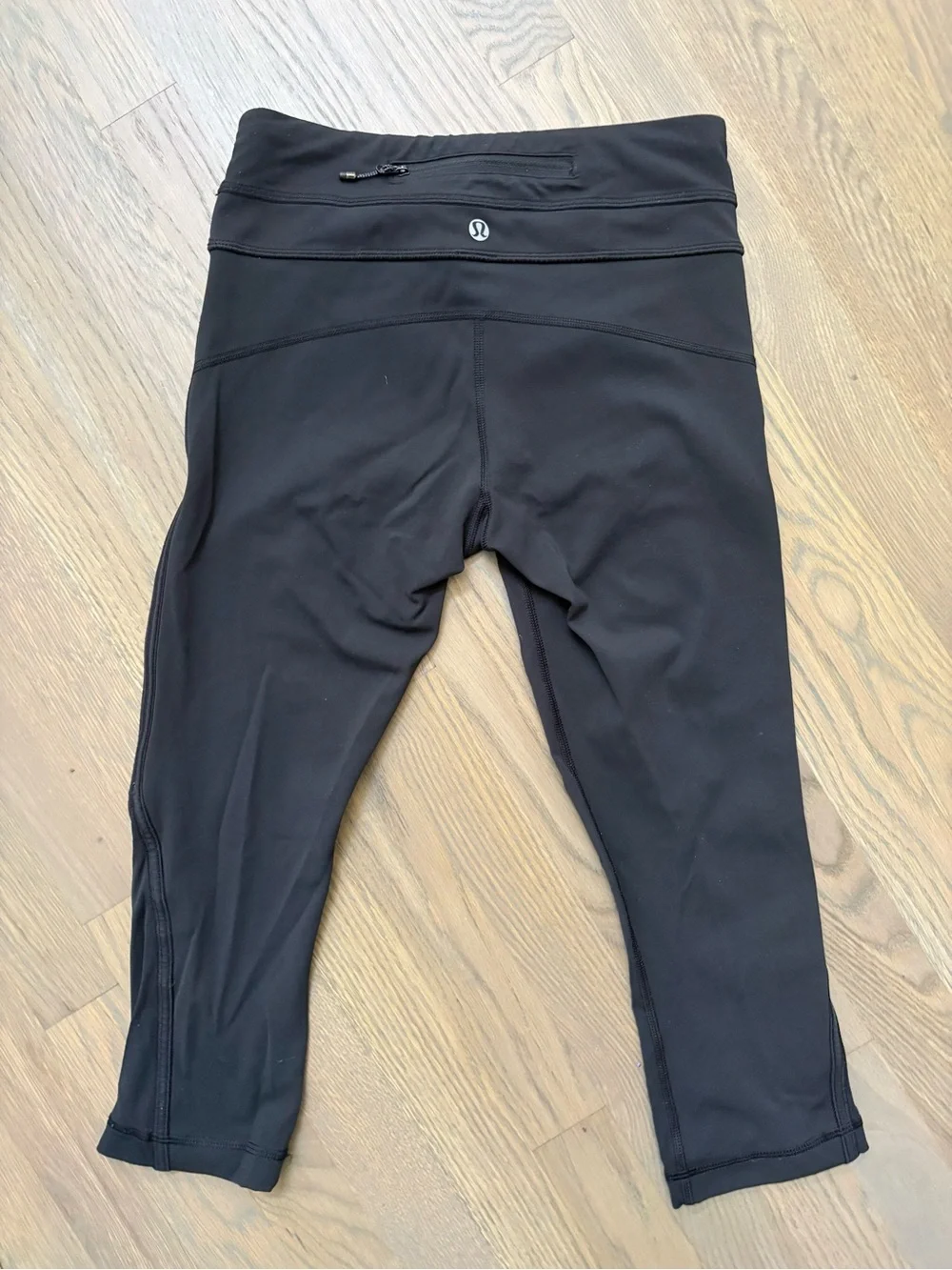 lululemon athletica Black Capri Leggings
